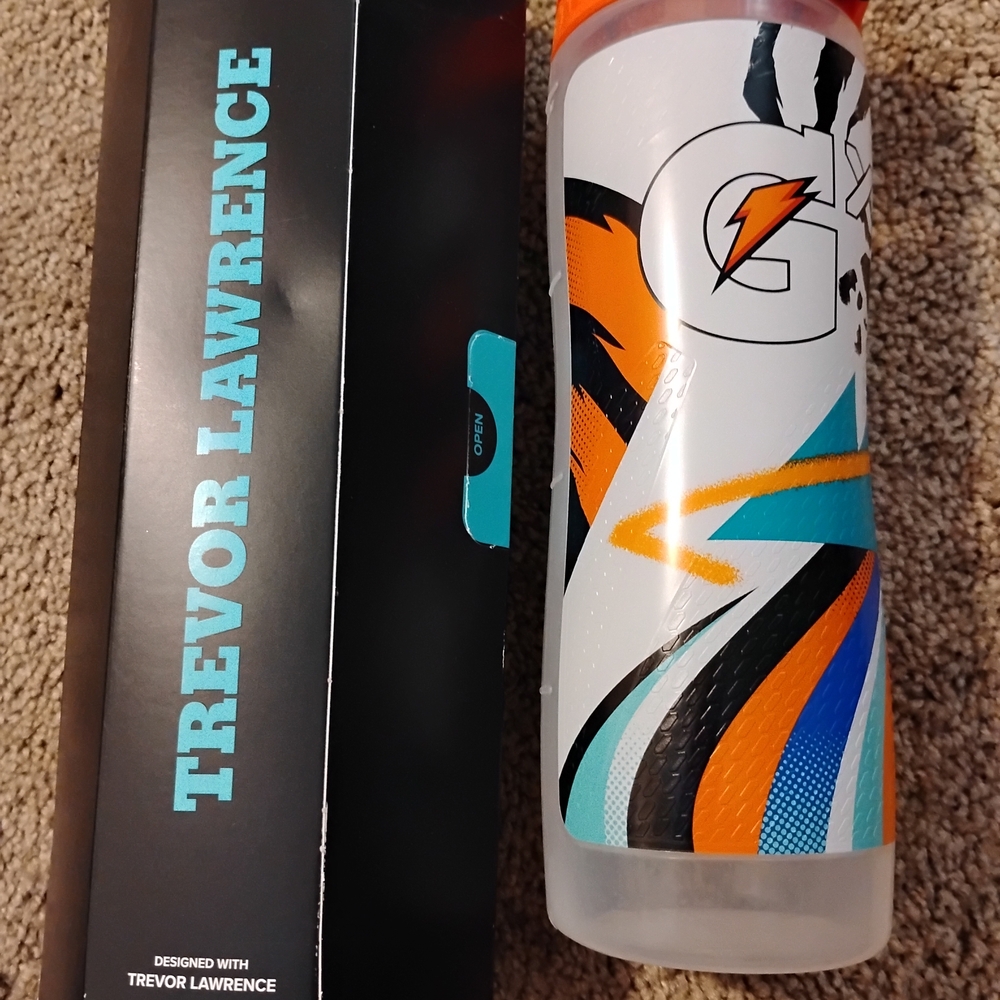 Trevor Lawrence Gatorade Sports Bottle